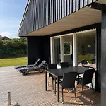 Lovely Newly Renovated House - 1005