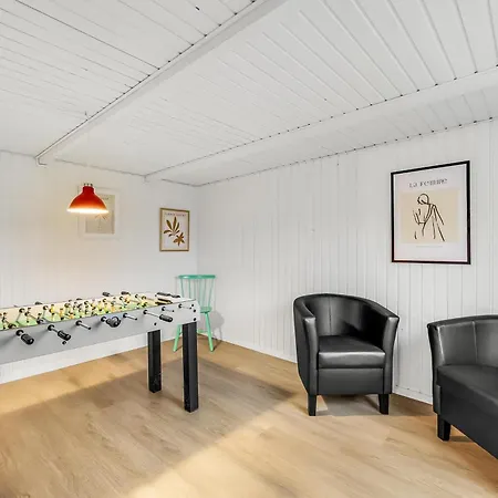 Lovely Newly Renovated House - 1005 *