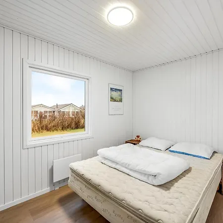 Lovely Newly Renovated House - 1005 *